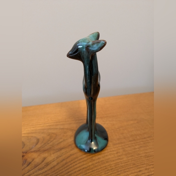 Vintage Blue Mountain Pottery Deer 🦌 - Picture 2 of 5